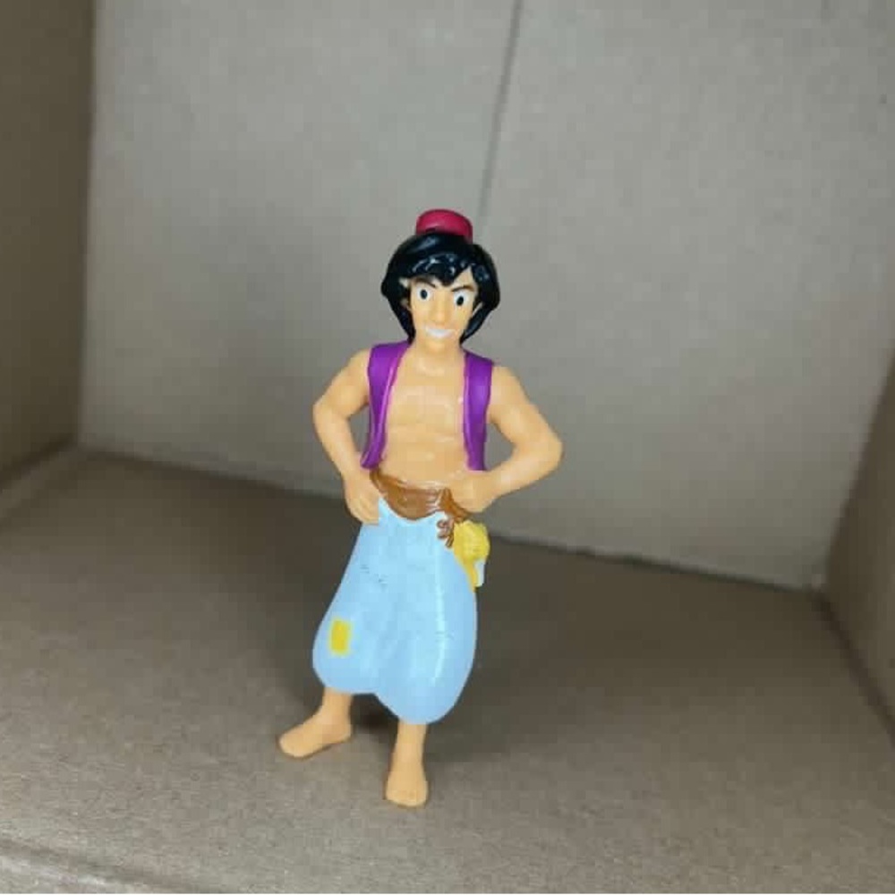 Vintage 1992 Aladdin Figure